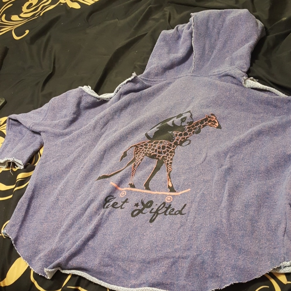 Shirt - Picture 2 of 2